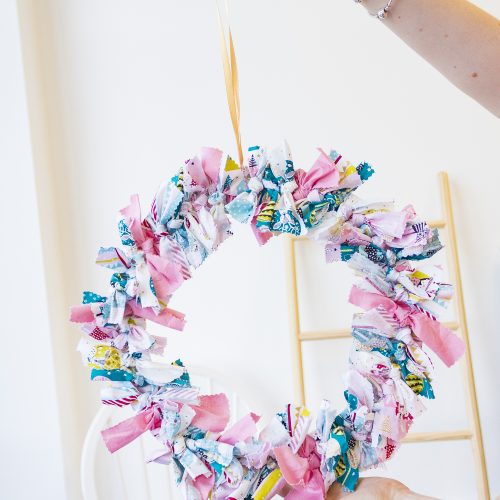 Make A Fabric Christmas Wreath