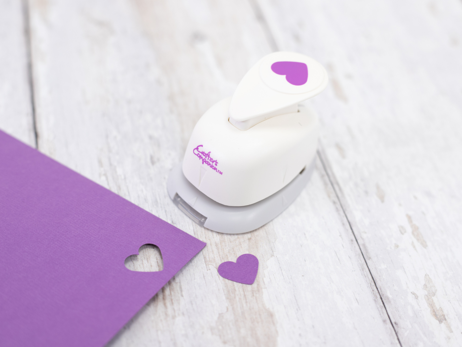 Crafter’s Companion Hole Punch - Heart