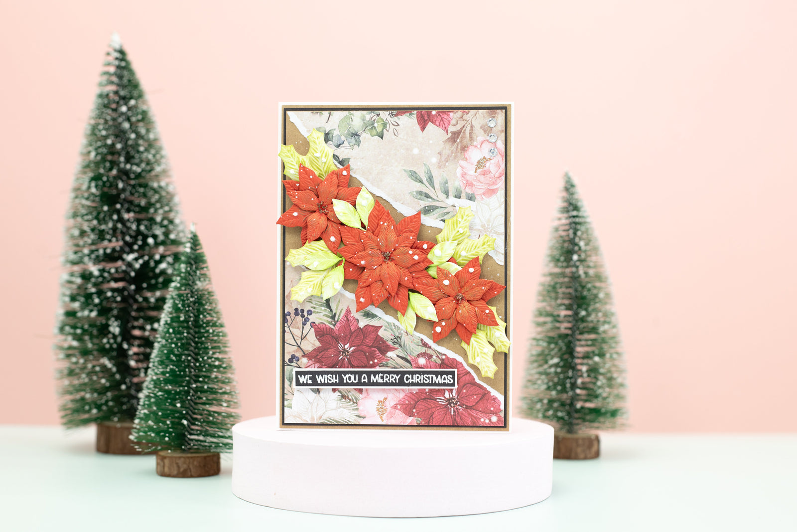 Crafters Companion 6” x 9” 3D Folder & Metal Die - Poinsettia Season