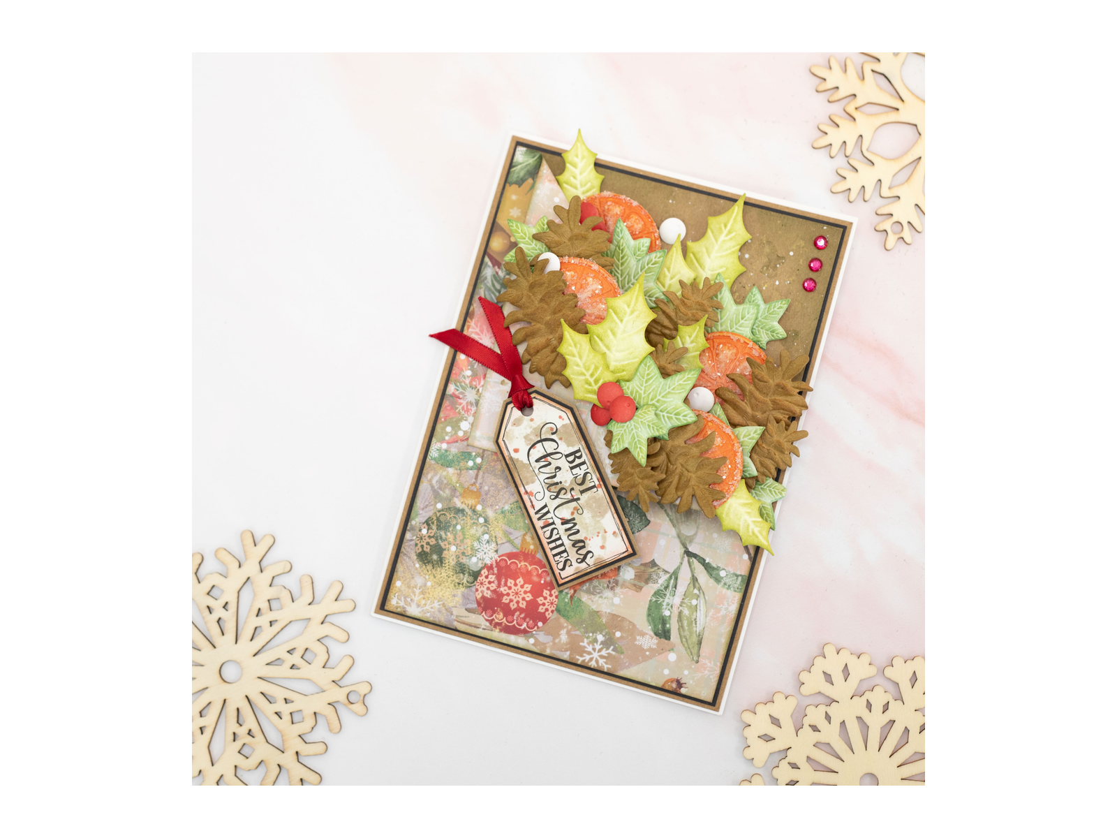 Crafters Companion 6” x 9” 3D Folder & Metal Die - Festive Foliage