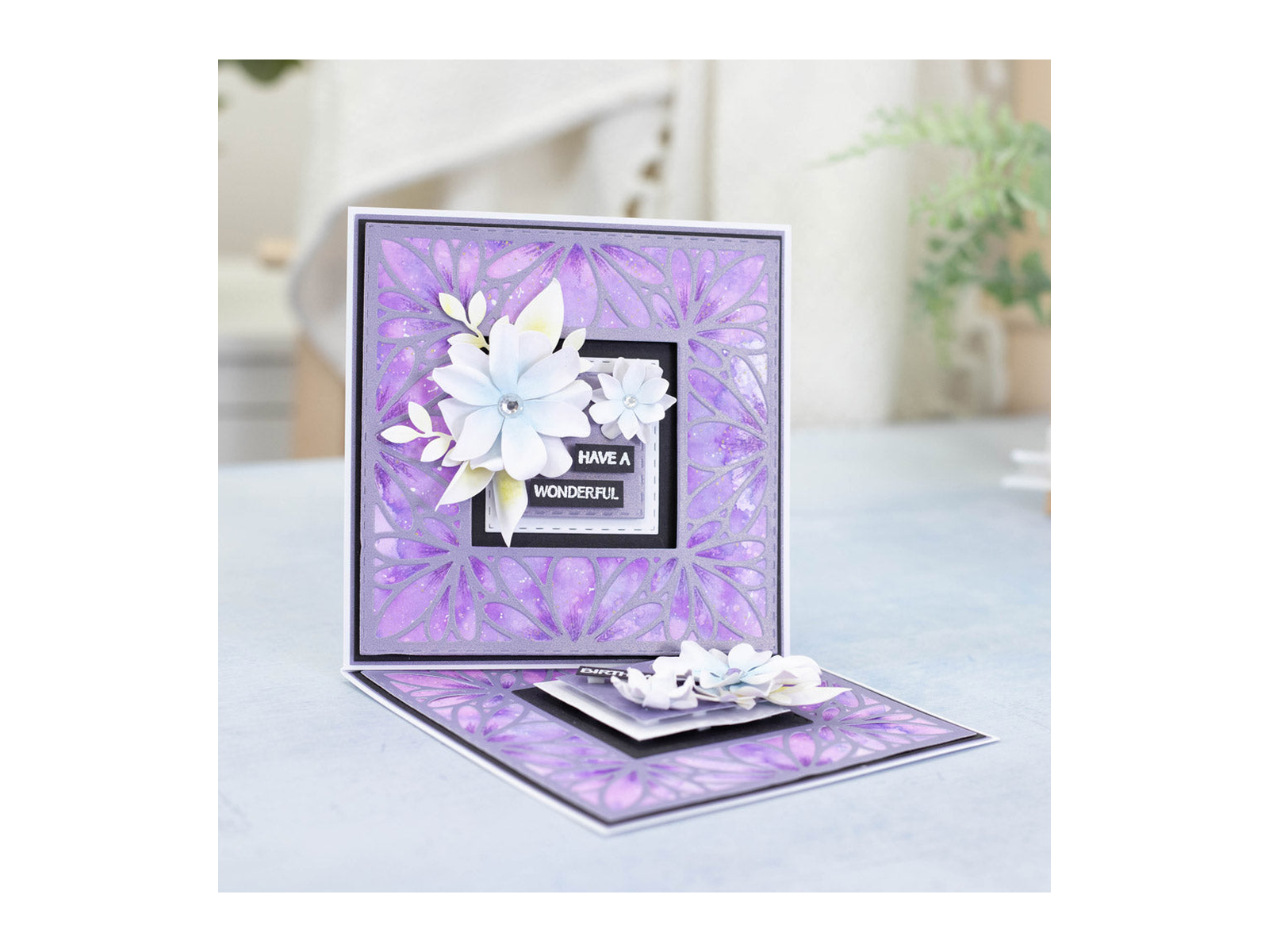 Gemini Simple Create a card Die - Pretty Petals